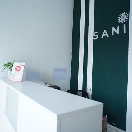Reddoorz At Sani Guest House Balikpapan מראה חיצוני תמונה