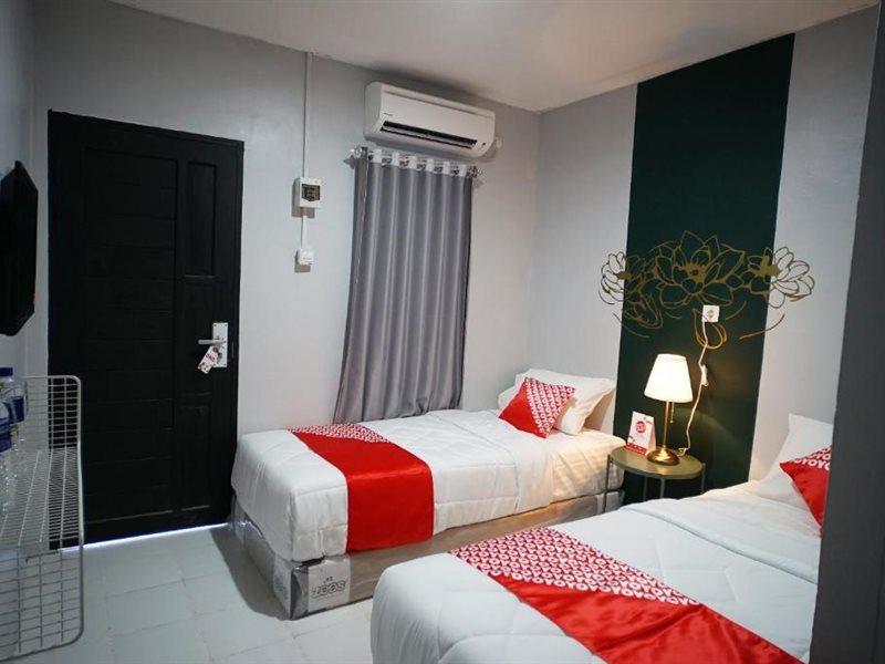 Reddoorz At Sani Guest House Balikpapan מראה חיצוני תמונה
