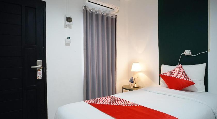 Reddoorz At Sani Guest House Balikpapan מראה חיצוני תמונה