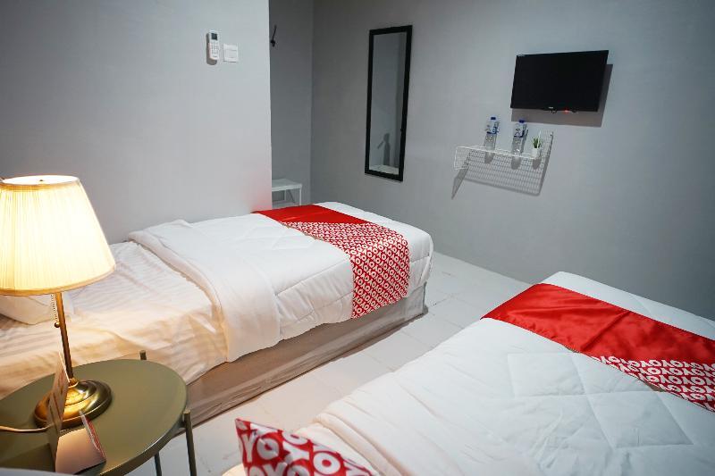Reddoorz At Sani Guest House Balikpapan מראה חיצוני תמונה